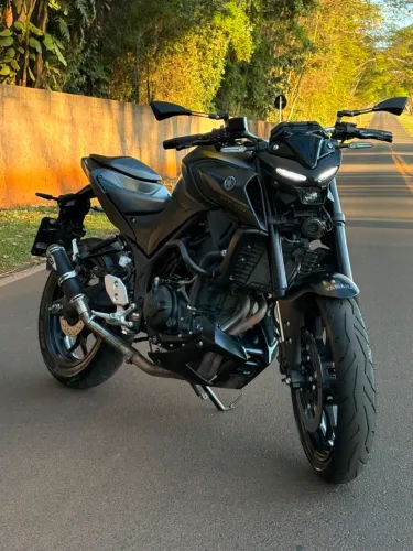 Vende- se YAMAHA MT-03 2024