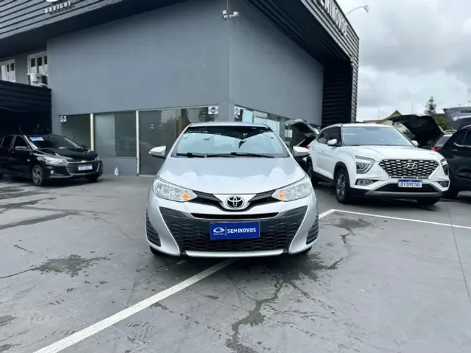 Toyota Yaris XL Live 1.3 Flex 16V 5P MEC 2021
