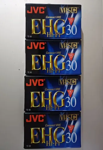 Fita VHS/C da marca JVC: EHG30 de 90 min. NOVAS e LACRADAS