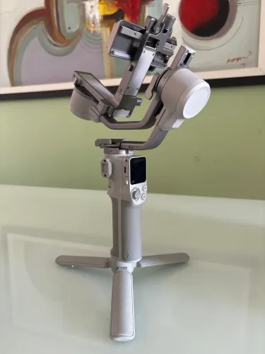 Estabilizador DJI RS4 mini seminovo 