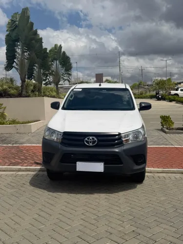 Toyota Hilux CS 4X4 2.8 TDI Diesel Mec. 2023
