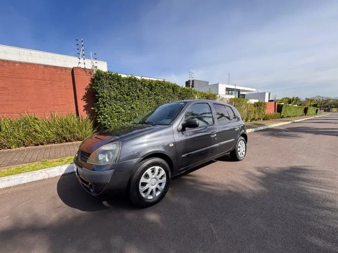 Renault Clio RL / Yahoo/ Authent. 1.0 8V 5P 2003