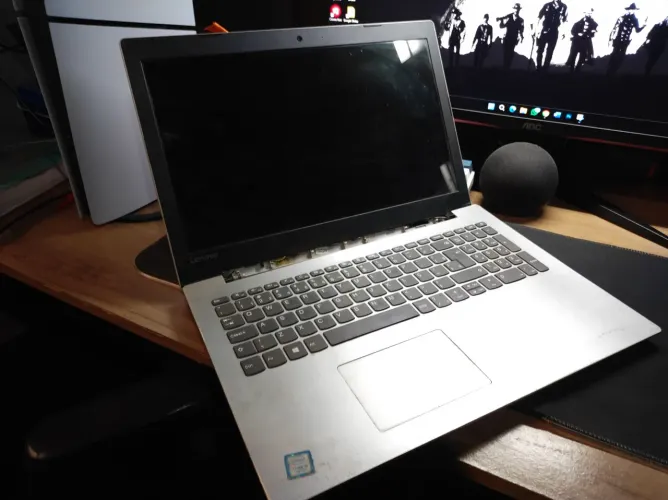 ? Notebook Lenovo Ideapad 320 - PARA CONSERTO OU PEÇAS 