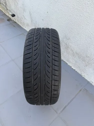 PNEU TRAZANO USADO