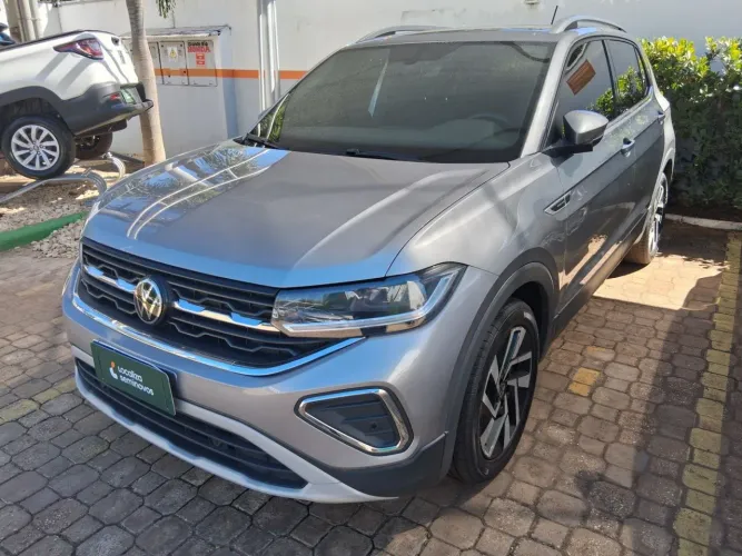 Volkswagen T-Cross Highline 1.4 TSI Flex 16V 5P AUT 2025