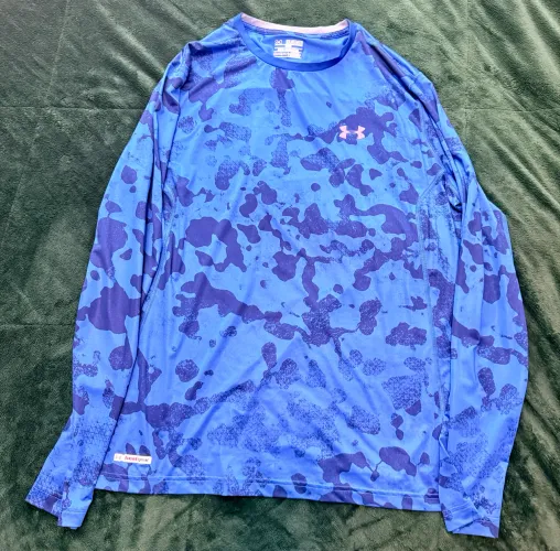 Camisa UNDER ARMOUR AZUL CAMO Importada Original para treinamento TAMANHO 2XL Importada