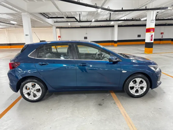 Chevrolet Onix Hatch Premier 1.0 12V TB Flex Aut. 4P 2020
