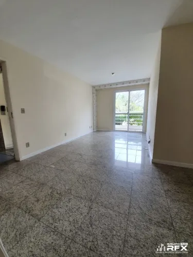 Apartamento 2 dormitórios para alugar Maria Paula Niterói/RJ