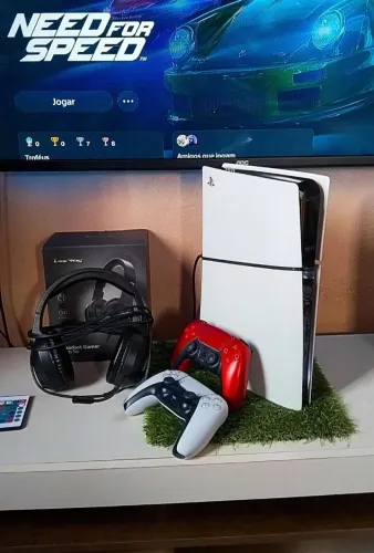 PLAYSTATION 5 SLIM DE 1 TERA