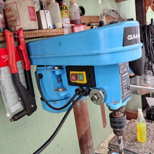 Furadeira de bancada GAMA 1/2 220v