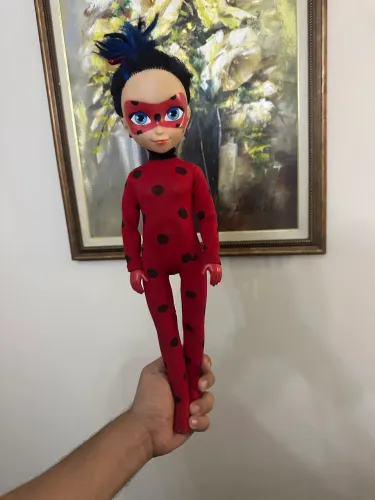 Boneca Ladybug Músical 45cm Miraculous Baby Brink Vermelho Menina Menino Criança Infantil