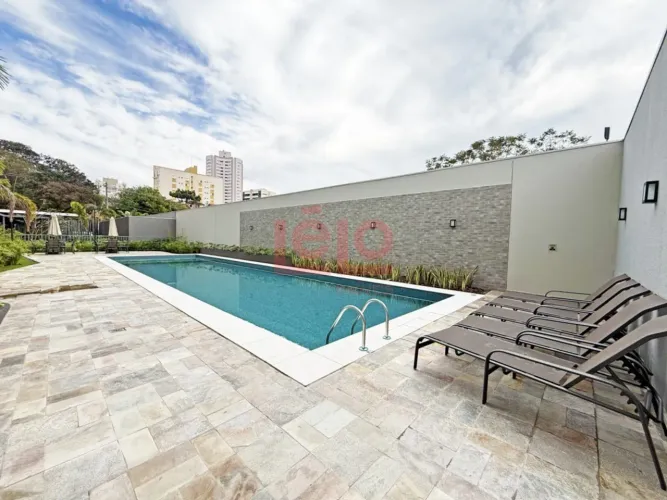 Apartamento - Semi mobiliado Novinho