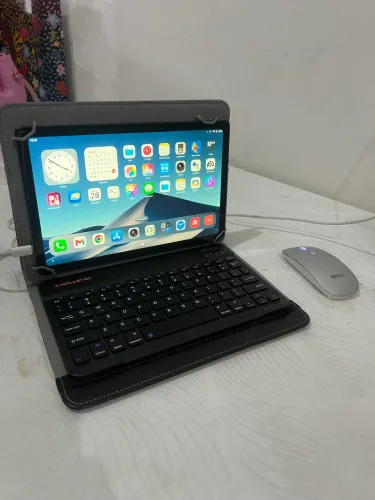 Tablet PC Teclast 128 Gb . Com teclado, capa de couro,  cabos e mouse bluetooth de brinde!