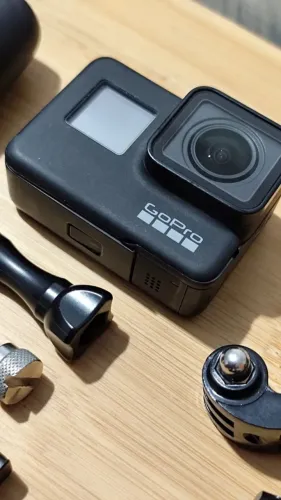 GoPro Hero 7 Black Completa + Acessórios - Oportunidade!