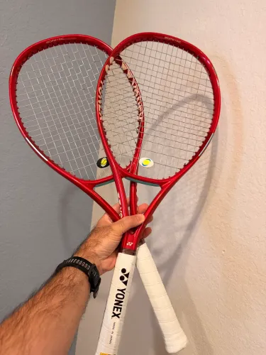 Raquete Yonex VCore 100 2026 Nova