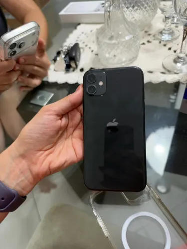 iPhone 11 64gb