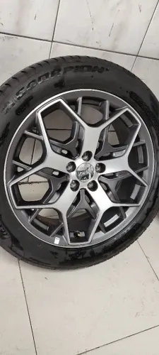 Rodas 19 Jeep Commande, Renegade 