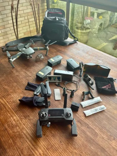 ? DJI Mavic Pro Fly More - KIT COMPLETO ?  Drone em excelente estado, muito bem cuidado,