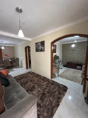 Casa na Vila Redenção-180m²