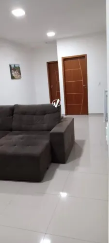 CASA EM CONDOMÍNIO À VENDA - LAGUNA - PINDAMONHANGABA - SP