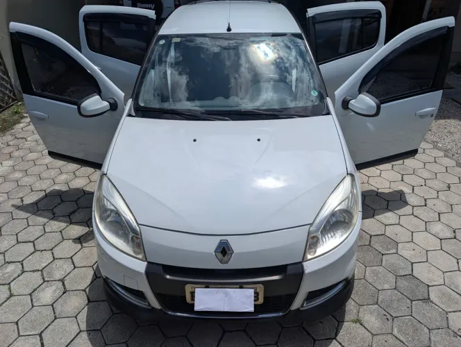Renault Sandero Privilège Hi-flex 1.6 8V 5P 2012