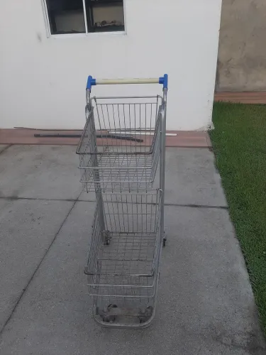 Carrinho para supermercado.