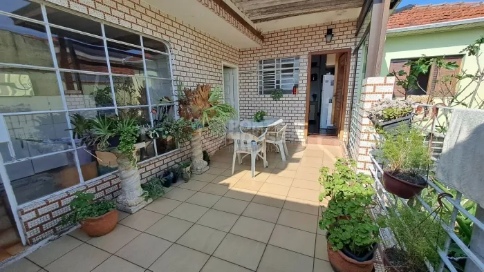 Casa Térrea à Venda Parque Jabaquara, 3 Dormitórios, 3 Vagas e Edícula, 10 x 25