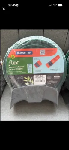Mangueira para Jardim 20 Metros com Esguicho e Suporte TRAMONTINA