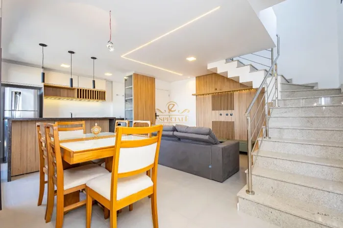 DUPLEX MOBILIADO COM 3 QUARTOS, 2 VAGAS E 83M² PARA LOCAÇÃO NO CAPÃO RASO