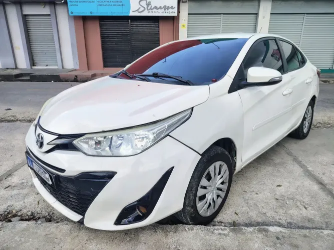 Toyota Yaris XL Live Sedan 1.5 Flex 16V 4P AUT 2020