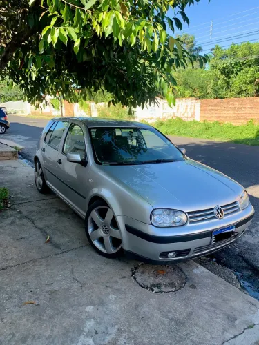 Volkswagen Golf 1.6 MI/ 1.6 MI Gener./black & Silver 2002