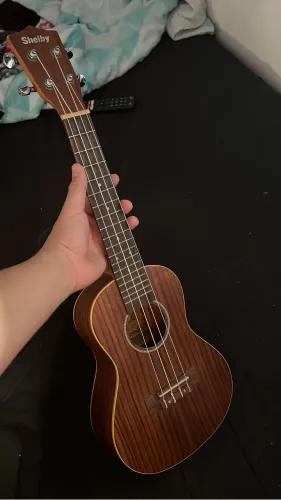 Ukulele Shelby SU-23R STNT
