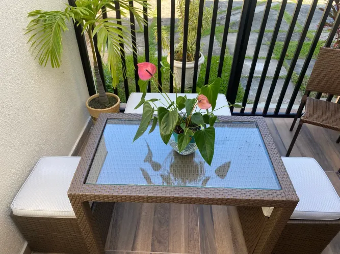 Conjunto de varanda área externa com baús 