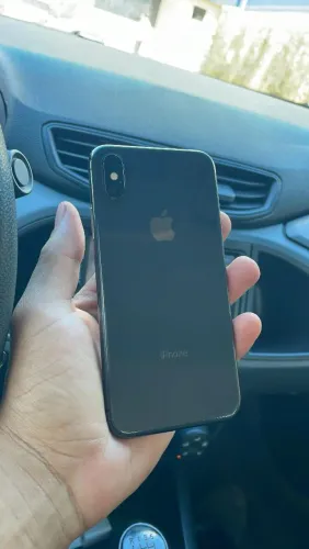 iPhone X