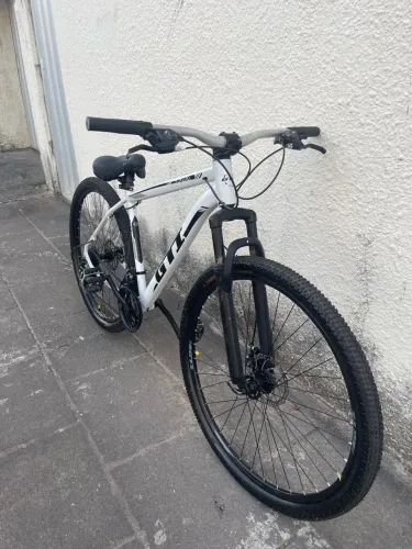Bicicleta Aro 29 (Branca)