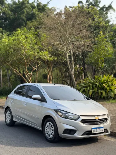 Chevrolet Onix Hatch LT 1.0 8V Flex Mec. 4P 2019