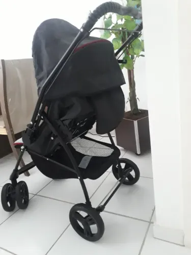 Carrinho de bebê