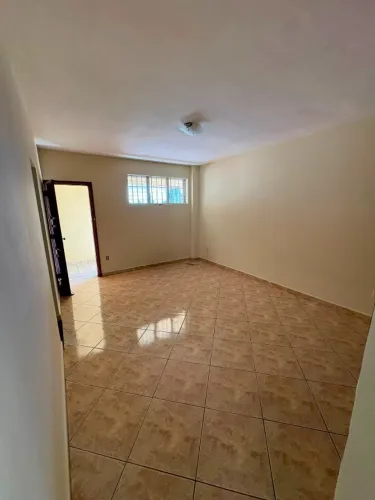 APARTAMENTO À VENDA com 3 QUARTOS SENDO 1 SUÍTE