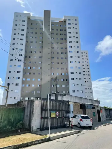 Imóvel para aluguel e venda tem 55 metros quadrados com 2 quartos em Serraria - Maceió - A