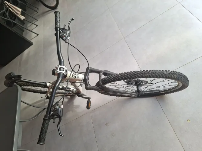 Bicicleta aro 29 Robust