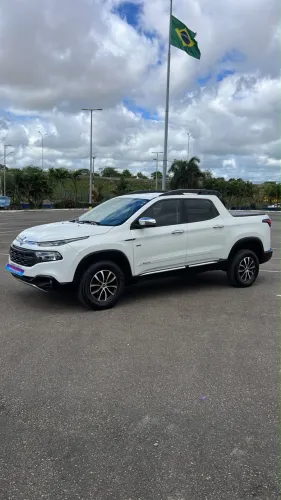 Fiat Toro Freedom 2.0 16V 4X2 TB Diesel Mec. 2017