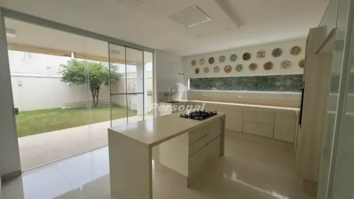Casa com 4 dormitórios no  Campos do Conde - Tremembé - SP