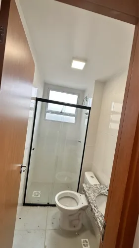 Aluga se apartamento novo mundo