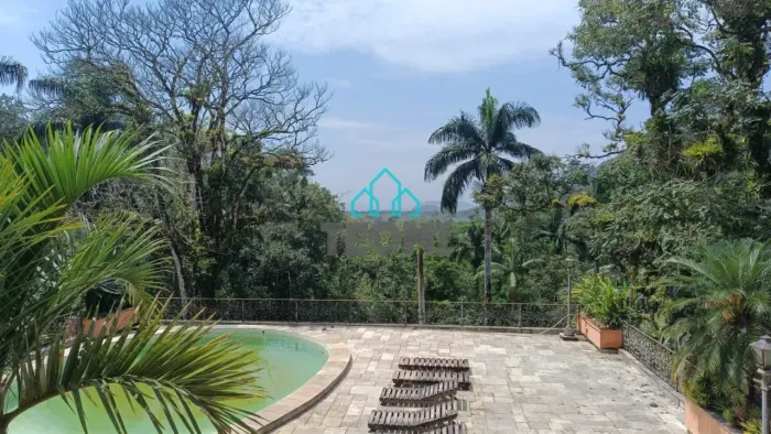 Sítio à Venda em Ubatuba Refúgio Exclusivo na Mata Atlântica R$ 11.000.000,00 REF: SI0011