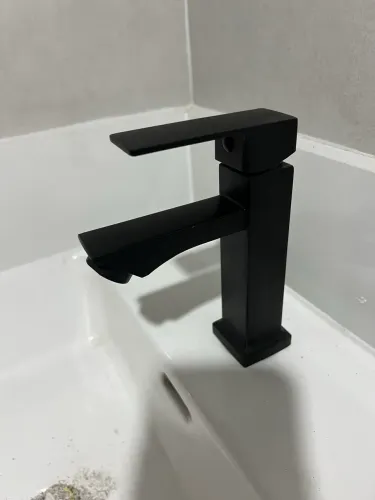 Torneira para banheiro