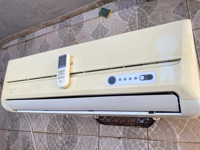 Ar-Condicionado Consul Usado Completo - Ótimo Estado