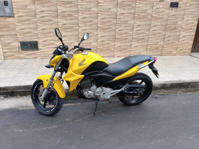 CB300R IMPECAVEL