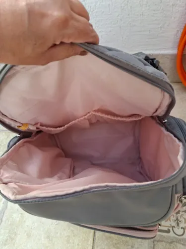 Mochila maternidade espaçosa resistente