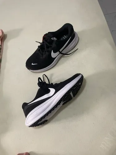 Tênis Nike Revolution 8 masculino