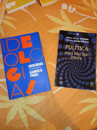2 Livros política